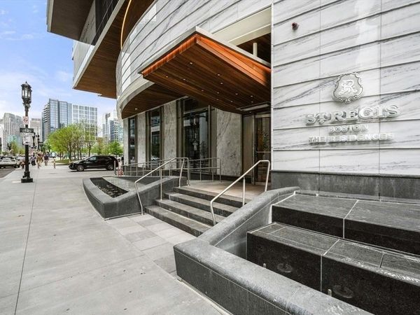 150 Seaport Blvd, Unit 9B, Boston, MA 02210