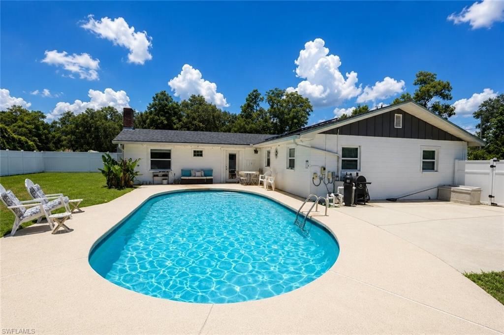 655 SW Pointview Rd , Keystone Heights, FL 32656 Photo