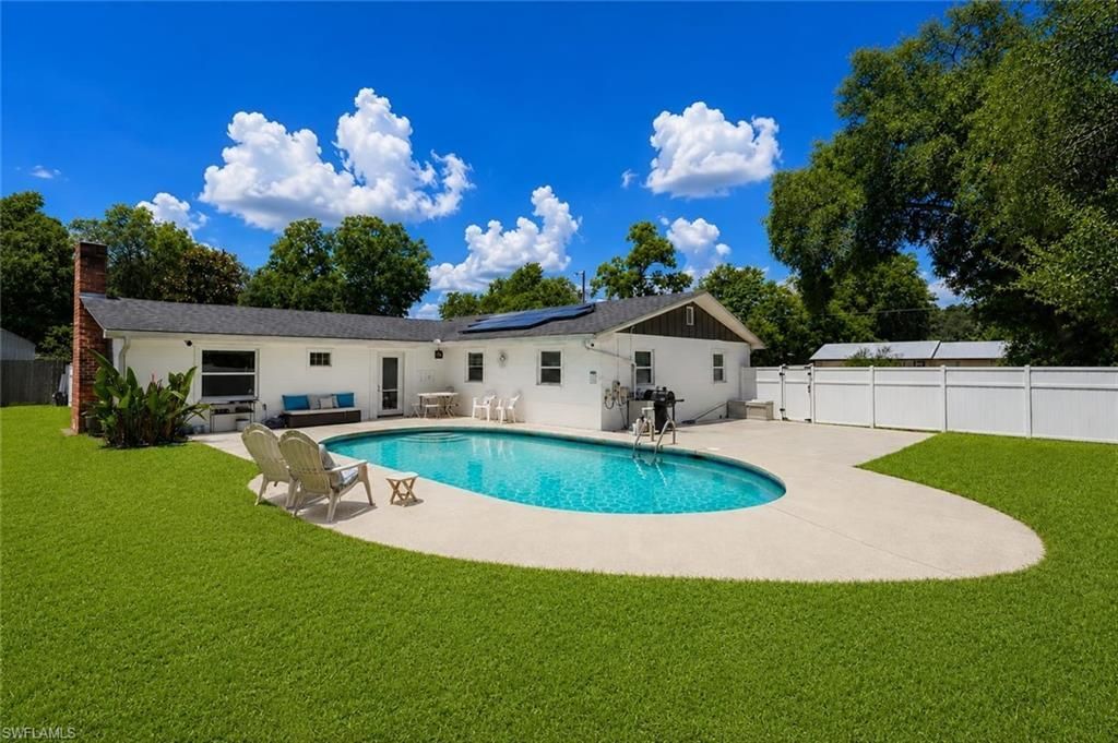 655 SW Pointview Rd , Keystone Heights, FL 32656 Photo
