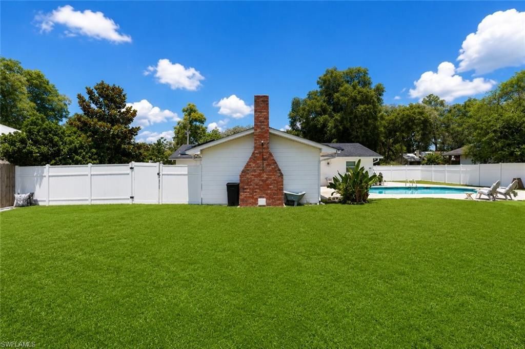655 SW Pointview Rd , Keystone Heights, FL 32656 Photo