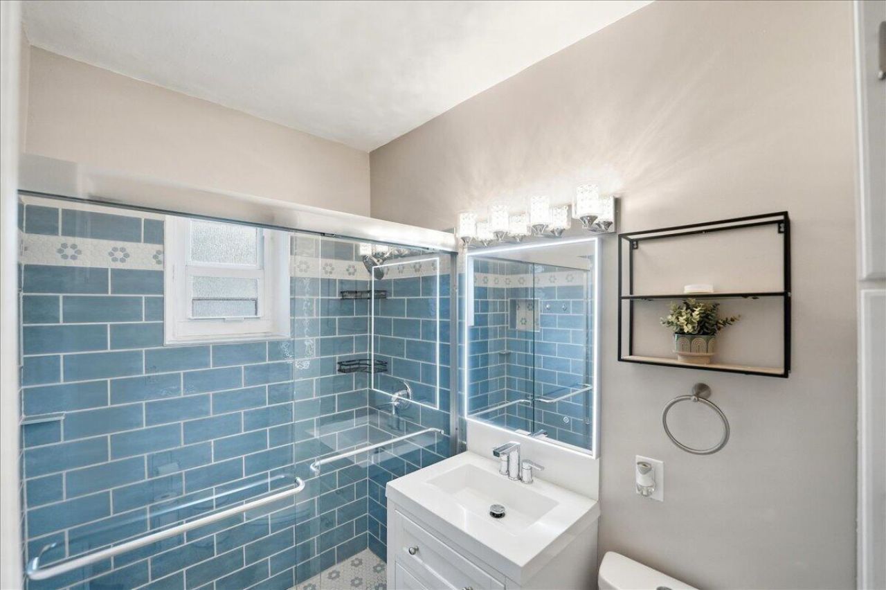 1219 N E Street, Lake Worth, FL 33460 Photo