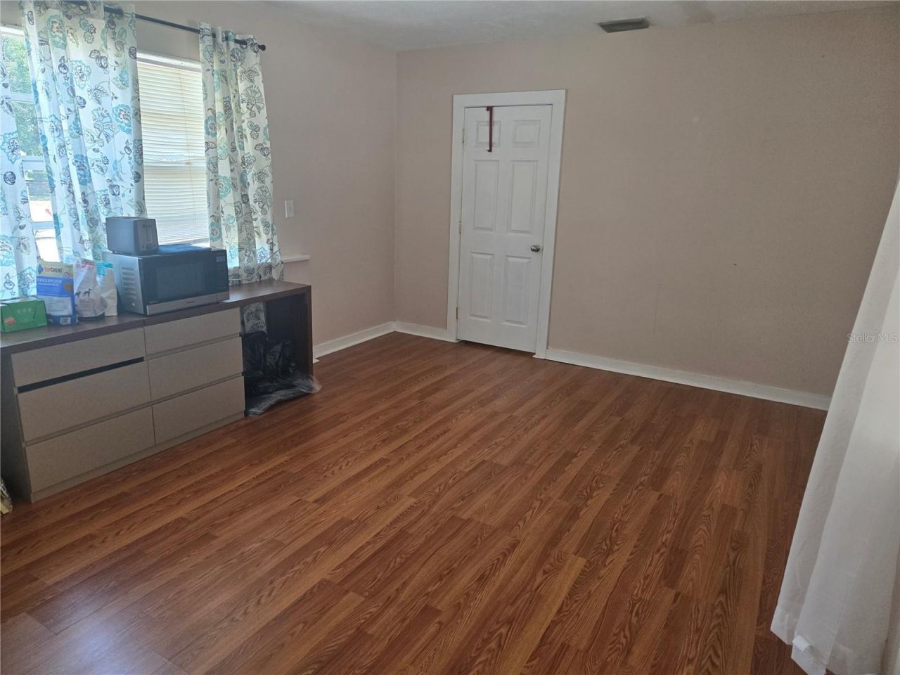146 NE Madison Circle N, Saint Petersburg, FL 33702 Photo