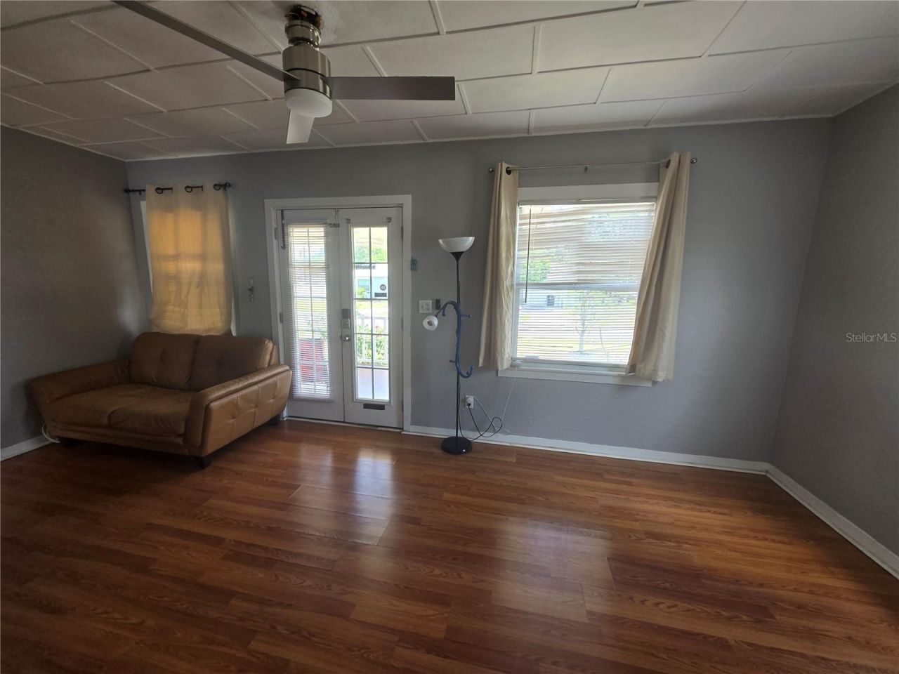 146 NE Madison Circle N, Saint Petersburg, FL 33702 Photo