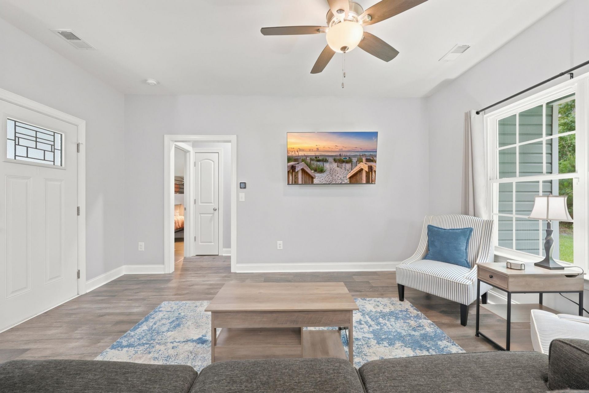 2994 Manning St. Photo 8