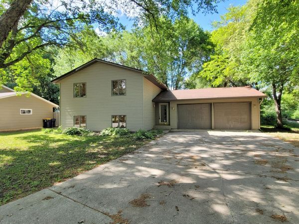 512 Nelson Court , Northfield, MN 55057