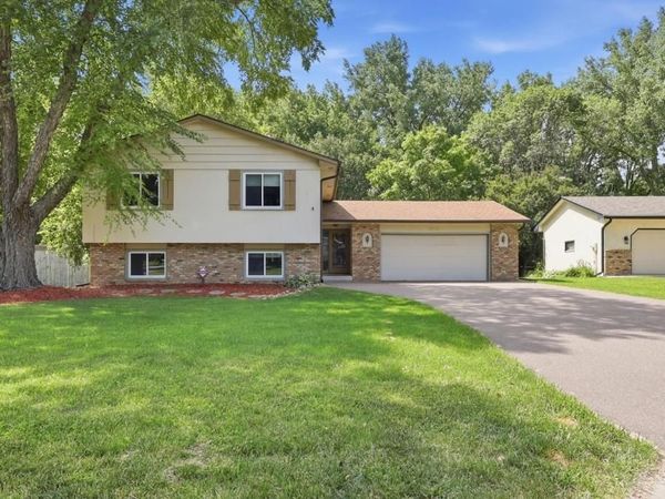 3501 77th Avenue N, Brooklyn Park, MN 55443