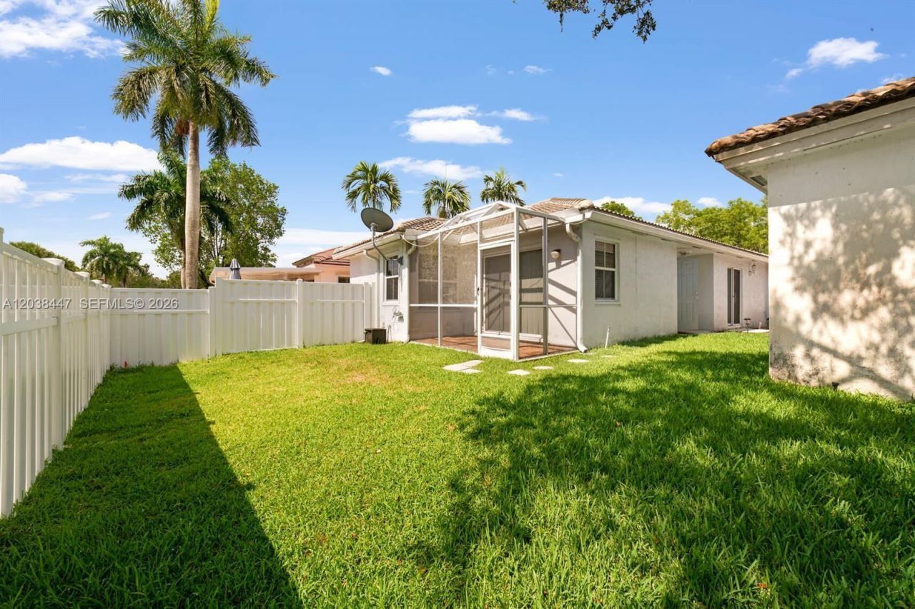 200 NW 75th Ter, Plantation, FL 33317 Photo