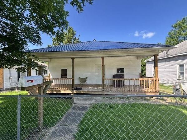 507 N 7th Street , Central City, KY 42330