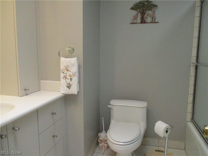 463 Arbor Circle, Youngstown, OH 44505 Photo 14