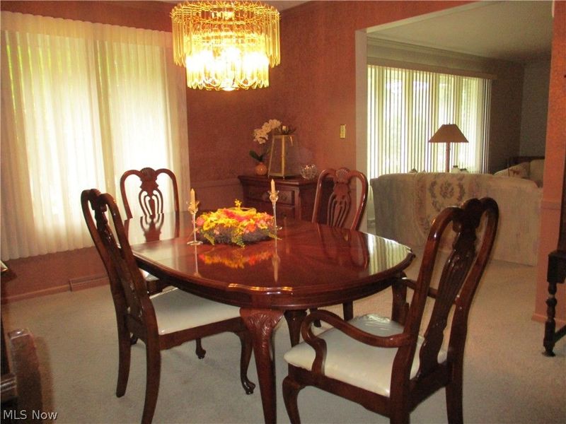 463 Arbor Circle, Youngstown, OH 44505 Photo 4