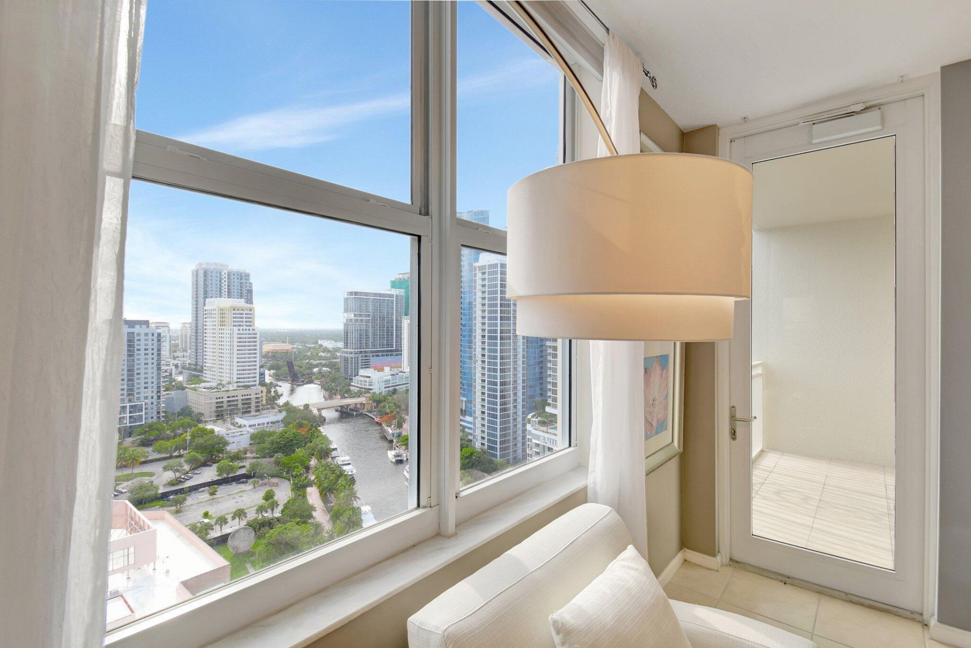 511 SE 5th Avenue, Unit 2315, Fort Lauderdale, FL 33301 Photo