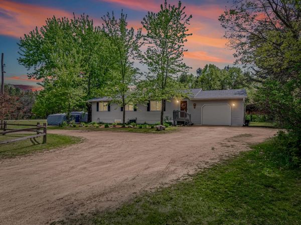N10609 16th Avenue, Necedah, WI 54646