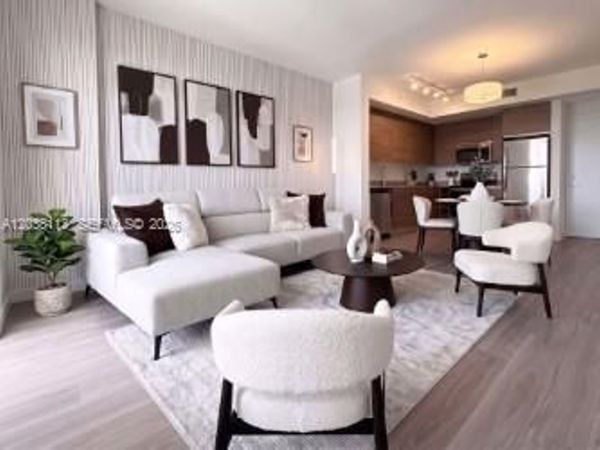 315 NW 27th Ave , Unit 303, Miami, FL 33125