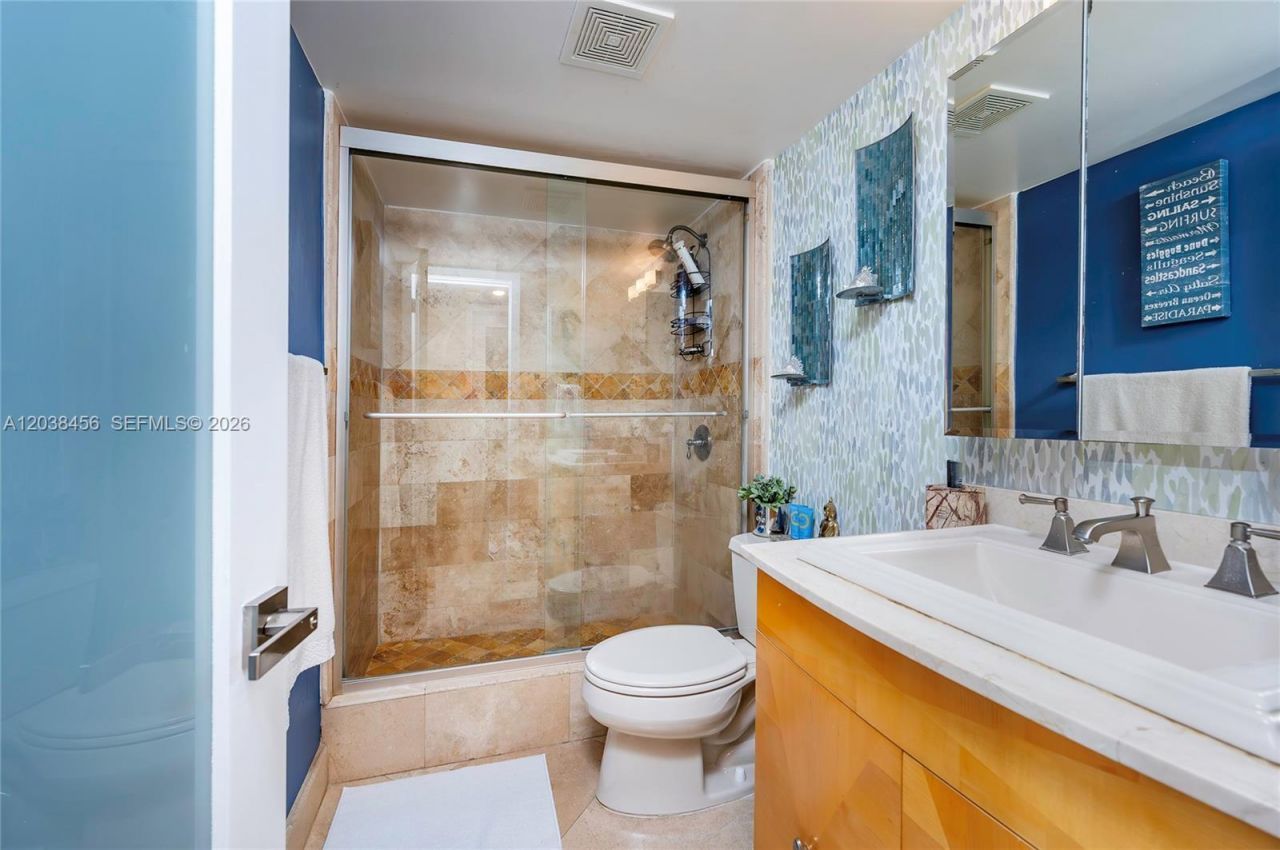 7483 SW 82nd St , Unit A206, Miami, FL 33143 Photo
