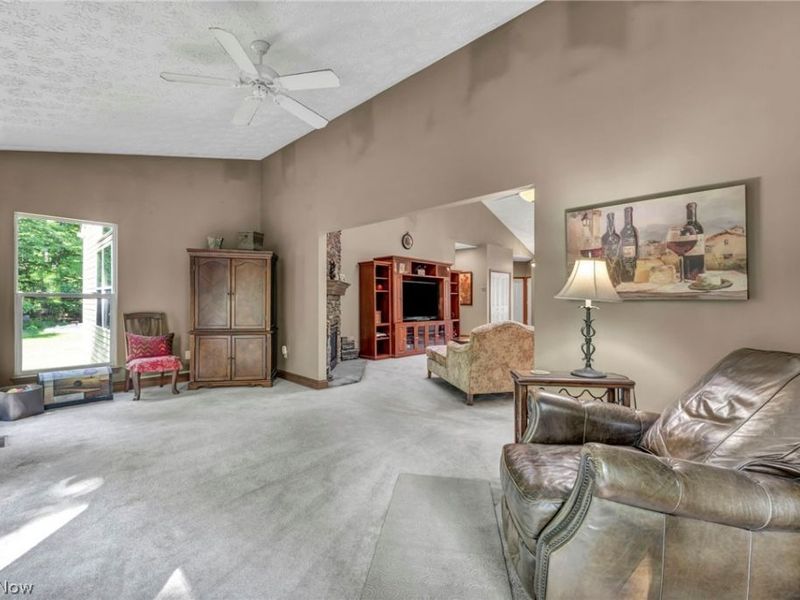 880 Shadow Creek Trail, Amherst, OH 44001 Photo 18