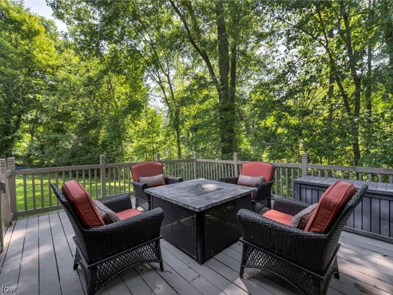 880 Shadow Creek Trail, Amherst, OH 44001 Photo 38