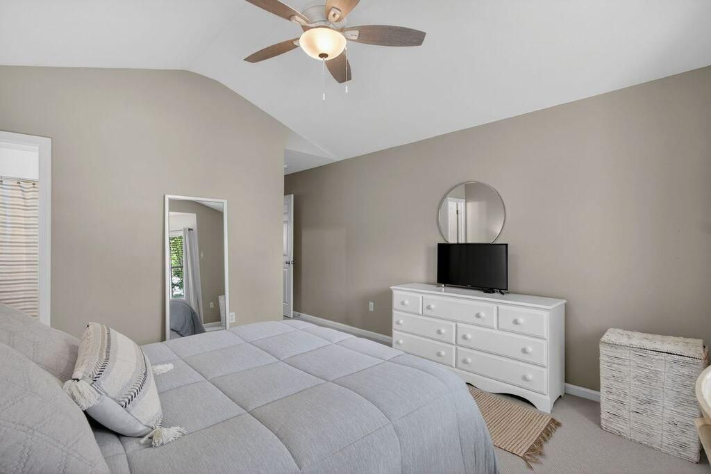 1100 River Bay Lane Photo 11