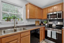 1100 River Bay Lane photo 4