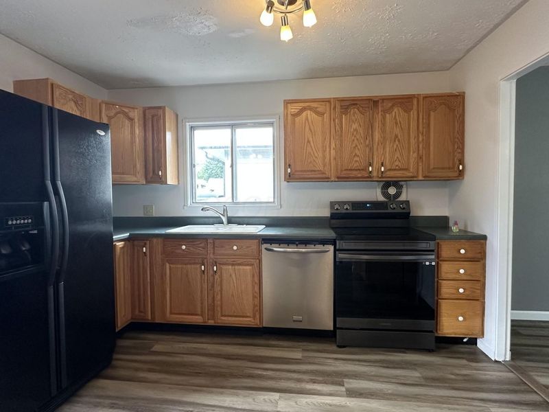 7330 Roshon Avenue, Reynoldsburg, OH 43068 Photo 13