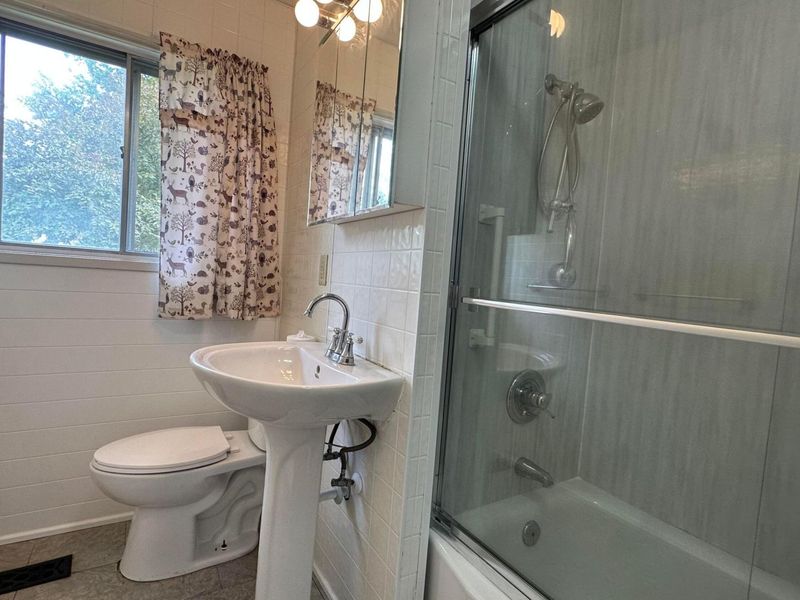 7330 Roshon Avenue, Reynoldsburg, OH 43068 Photo 16