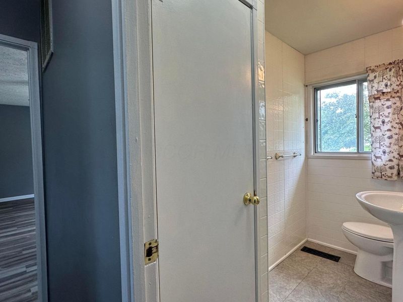 7330 Roshon Avenue, Reynoldsburg, OH 43068 Photo 18