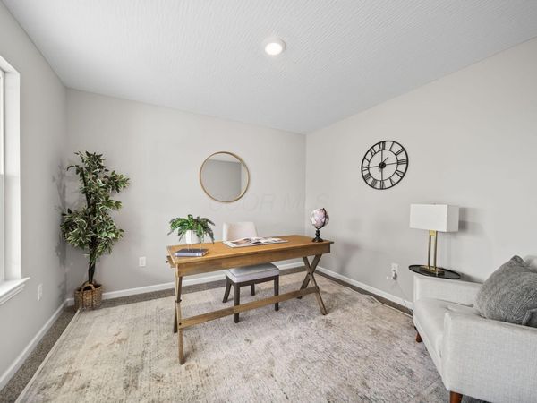 908 Eastern Avenue , Bellefontaine, OH 43311