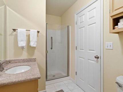 16680 Skislope Way, Unit #3, Truckee, CA 96161 Photo