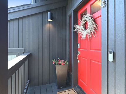 16680 Skislope Way, Unit #3, Truckee, CA 96161 Photo