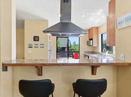 16680 Skislope Way, Unit #3, Truckee, CA 96161 Photo