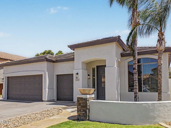 10709 E KNOWLES Avenue, Mesa, AZ 85209