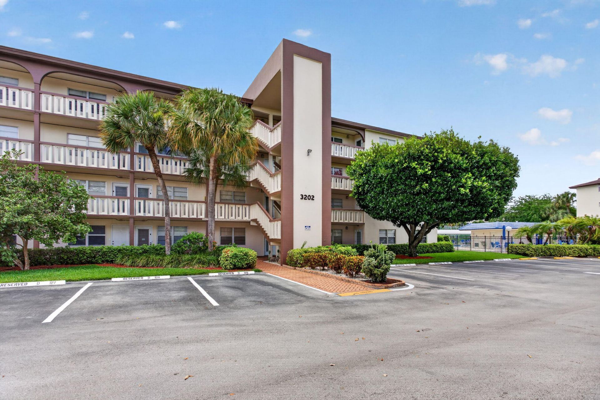 3202 Portofino Point, Unit O3, Coconut Creek, FL 33066 Photo