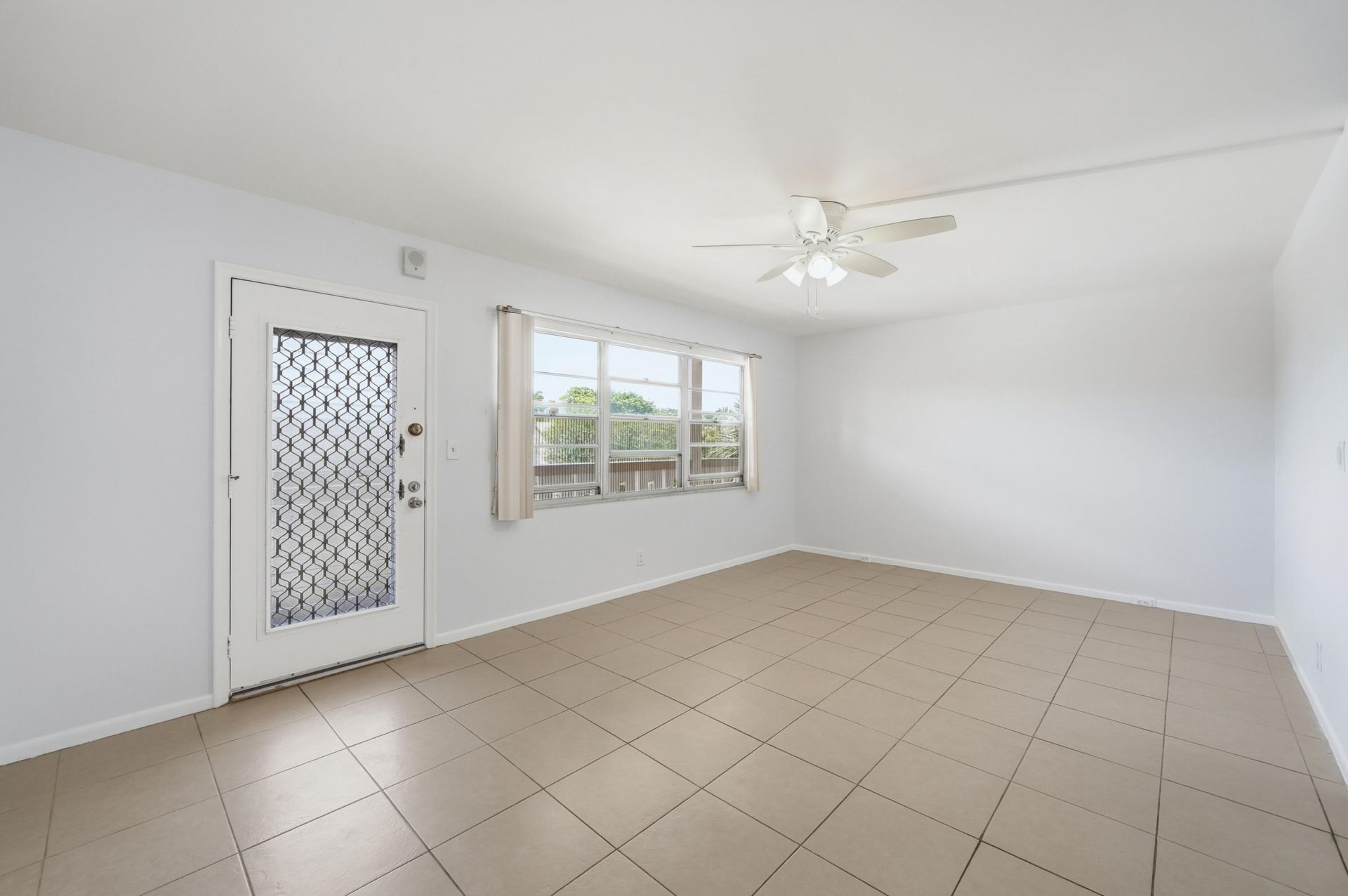 2401 Antigua Circle, Unit J3, Coconut Creek, FL 33066 Photo