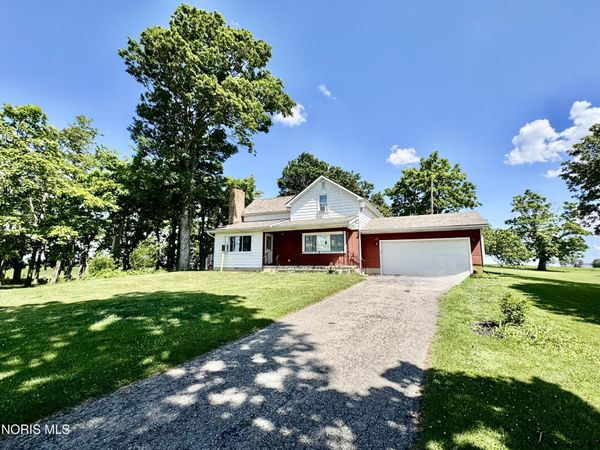 4134 Road I , Leipsic, OH 45856