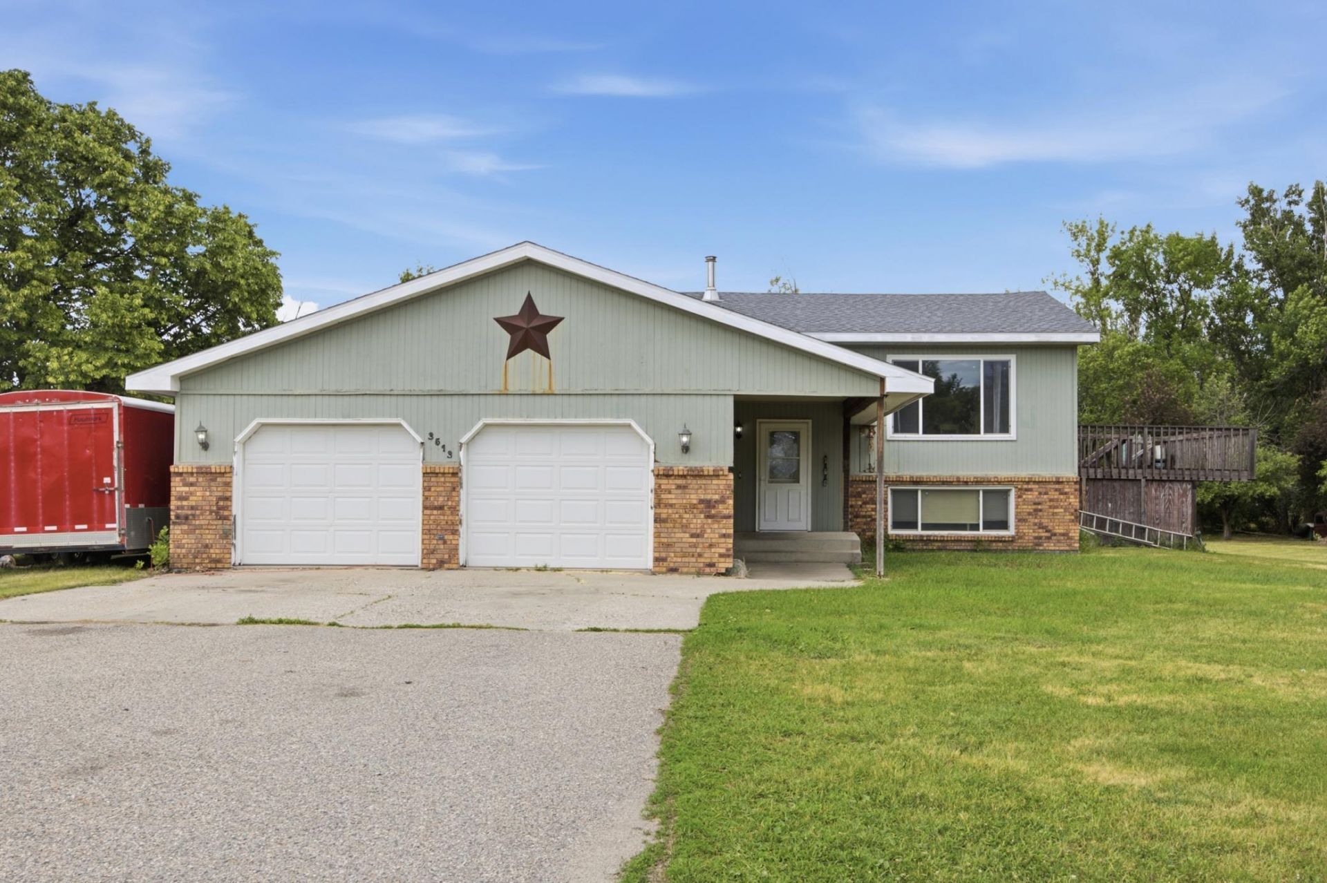 3513 41st Avenue S, Fargo, ND 58104 Main Photo