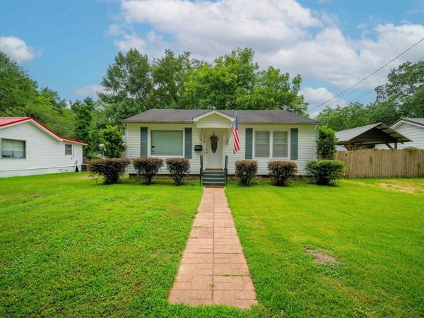 1319 Copeland Street, Camden, AR 71701