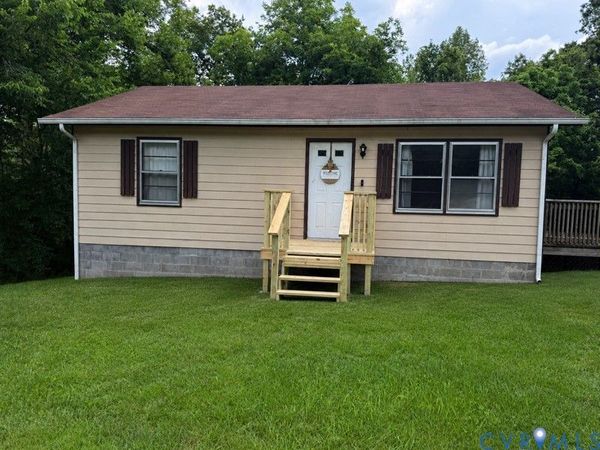 472 Anderson Highway , Cumberland, VA 23040