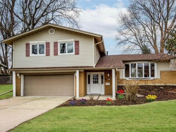 15118 Hillside Avenue , Oak Forest, IL 60452
