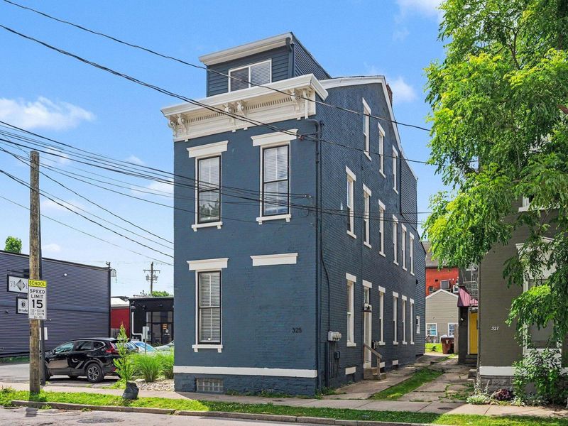 325 W 9th Street, Covington, KY 41011 Photo 1