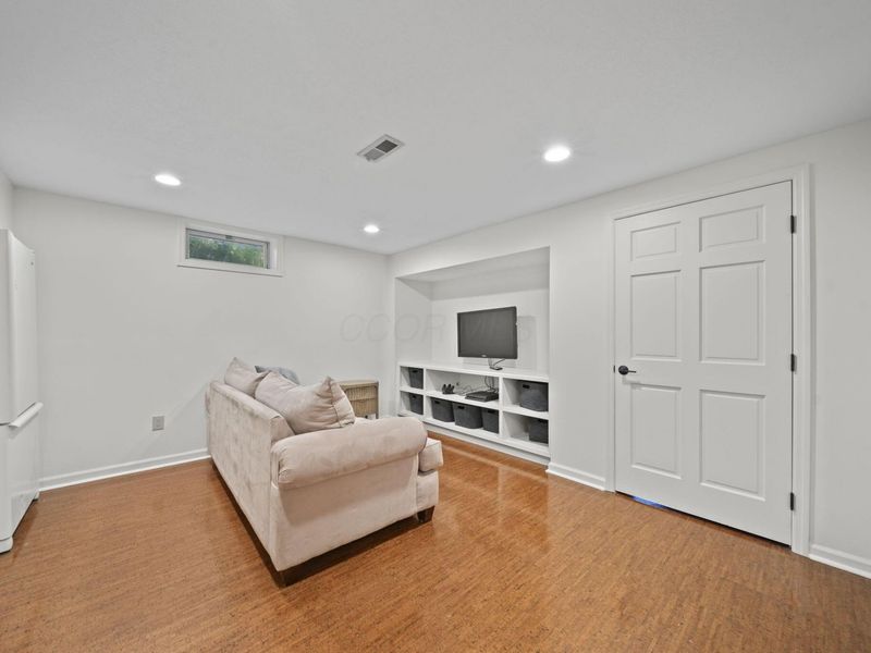 8845 Davington Drive, Dublin, OH 43017 Photo 43