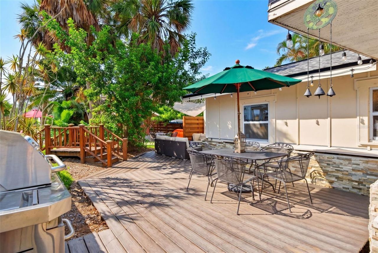 660 Linley Street , Longboat Key, FL 34228 Photo