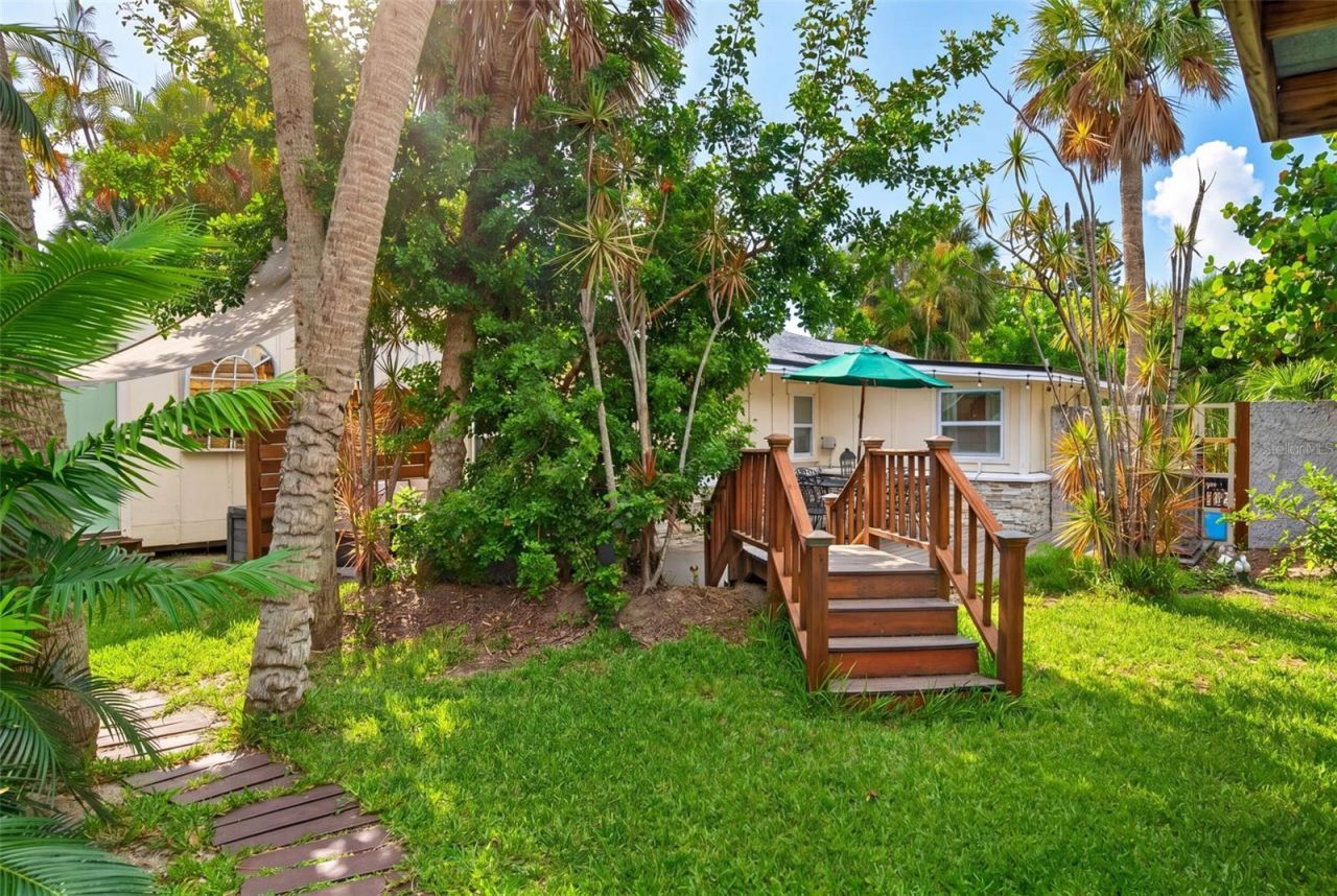 660 Linley Street , Longboat Key, FL 34228 Photo