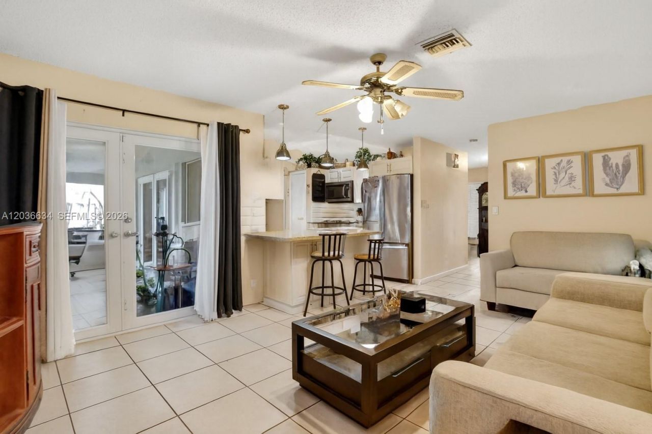 6961 NW 20th Ct, Margate, FL 33063 Photo
