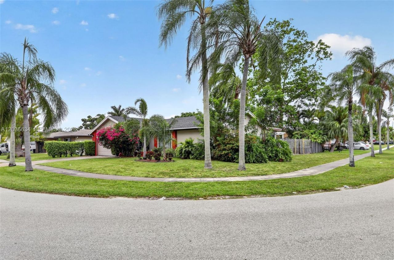 6961 NW 20th Ct, Margate, FL 33063 Photo