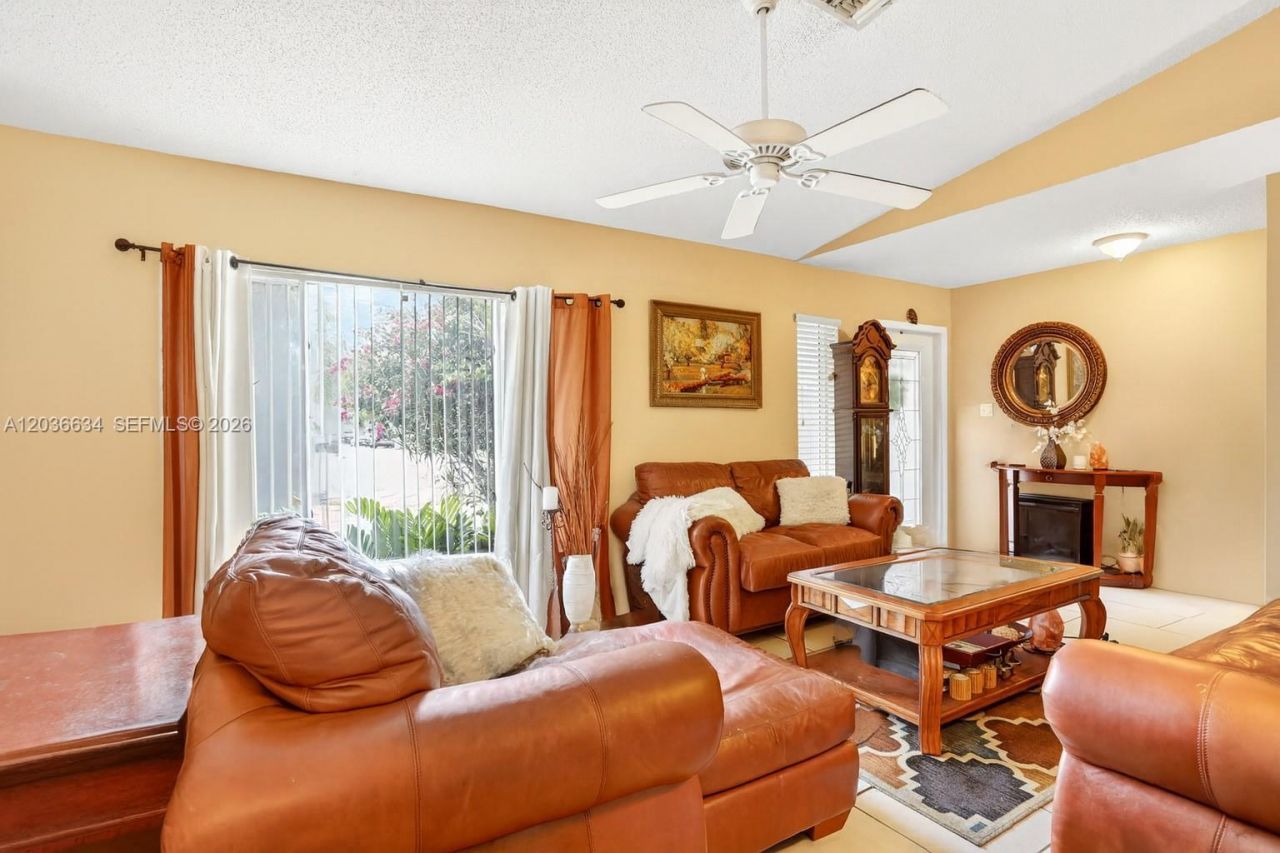 6961 NW 20th Ct, Margate, FL 33063 Photo