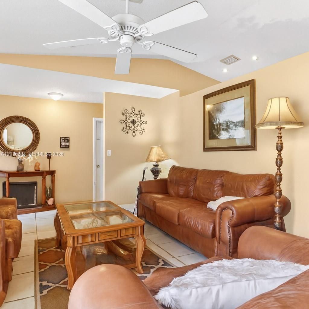6961 NW 20th Ct, Margate, FL 33063 Photo