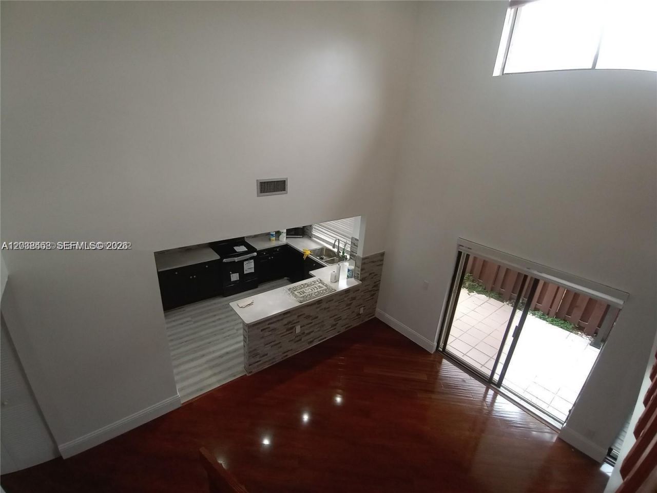 6533 NW 170th Ln, Hialeah, FL 33015 Photo