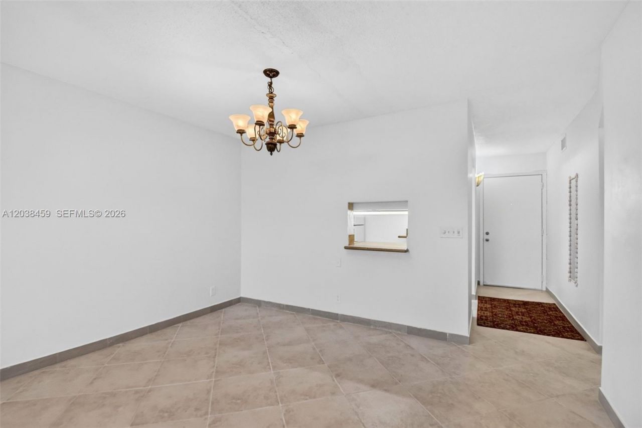 2615 NE 1st Ct , Unit 303, Boynton Beach, FL 33435 Photo