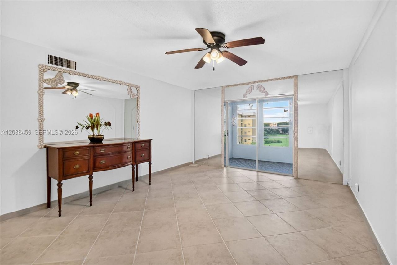 2615 NE 1st Ct , Unit 303, Boynton Beach, FL 33435 Photo