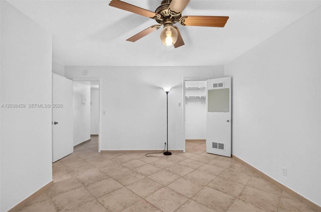 2615 NE 1st Ct , Unit 303, Boynton Beach, FL 33435 Photo