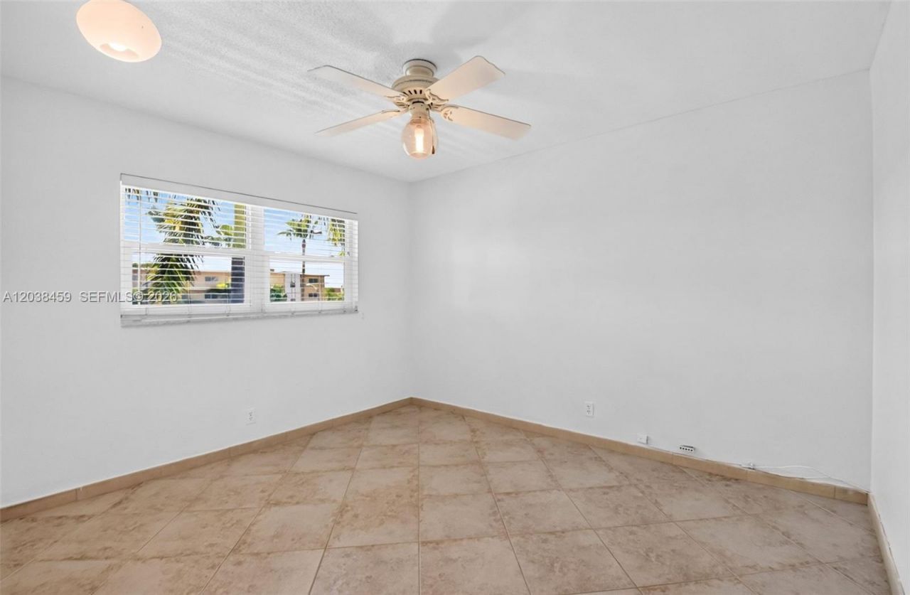 2615 NE 1st Ct , Unit 303, Boynton Beach, FL 33435 Photo